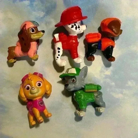 Paw Patrol Action Figures Set of 5 - Picture 2 of 4